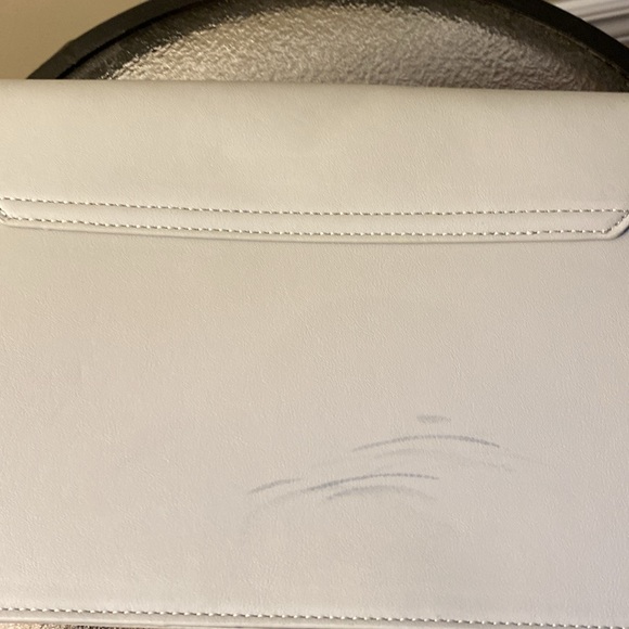 Brand new with tags, crossbody by Pixie Mood. A scuff on the back; pic attached - Picture 3 of 5